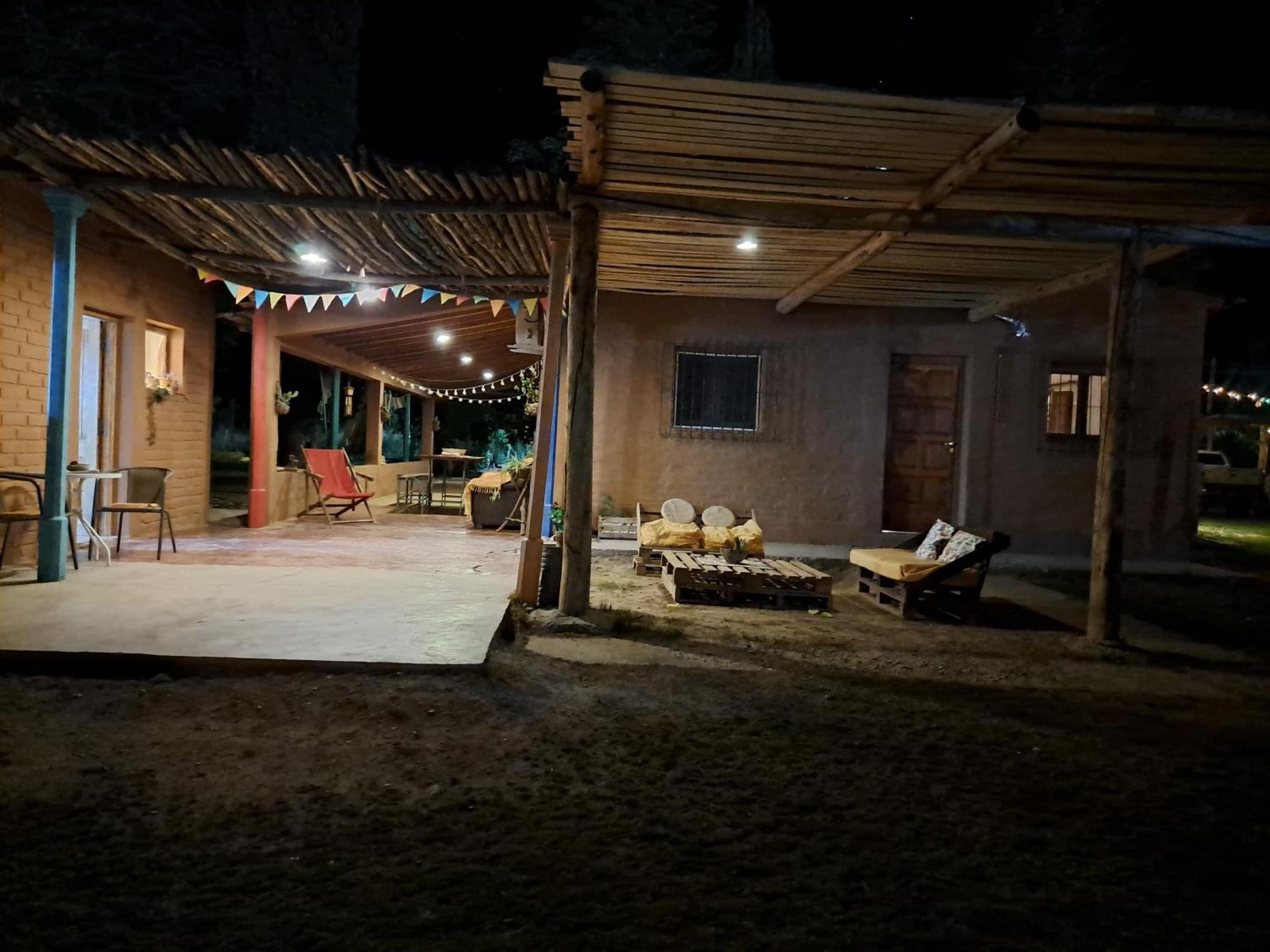 Aire De Barreal Hostel Andino Eksteriør billede